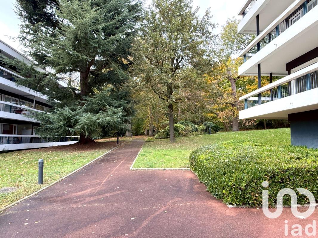 Appartement 4 Pièce(s) Le Chesnay-Rocquencourt