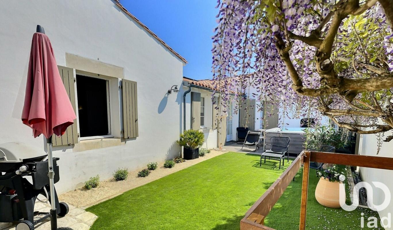 Maison traditionnelle 6 Pièce(s) La Flotte
