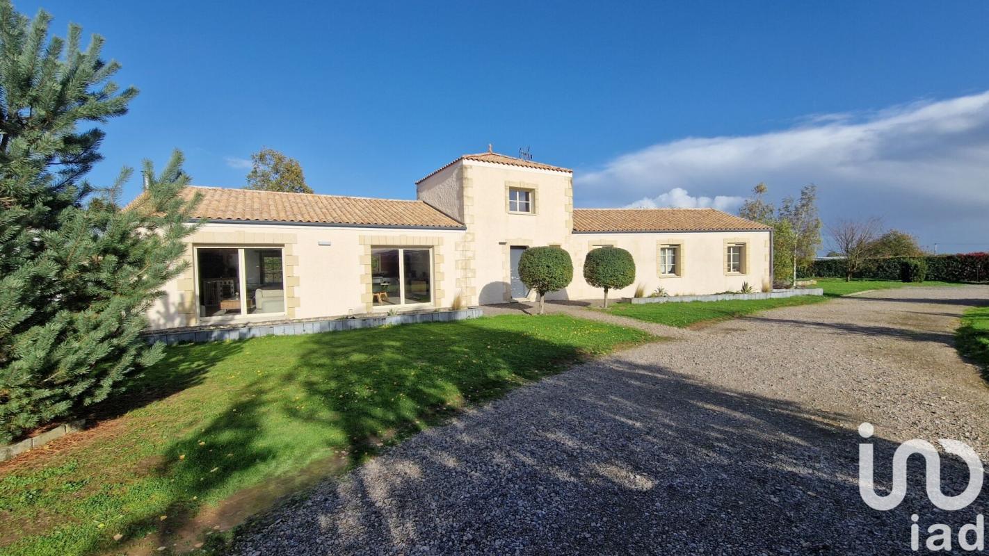 Maison 6 Pièce(s) Mervent