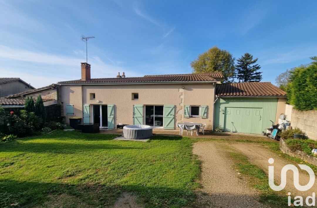 Maison 4 Pièce(s) Charroux - Photo 1
