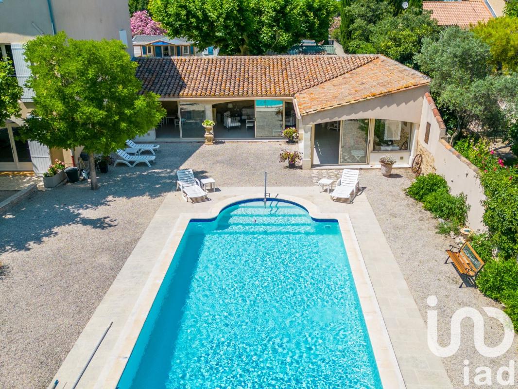 Maison 10 Pièce(s) Saint-Saturnin-lès-Avignon - Photo 3
