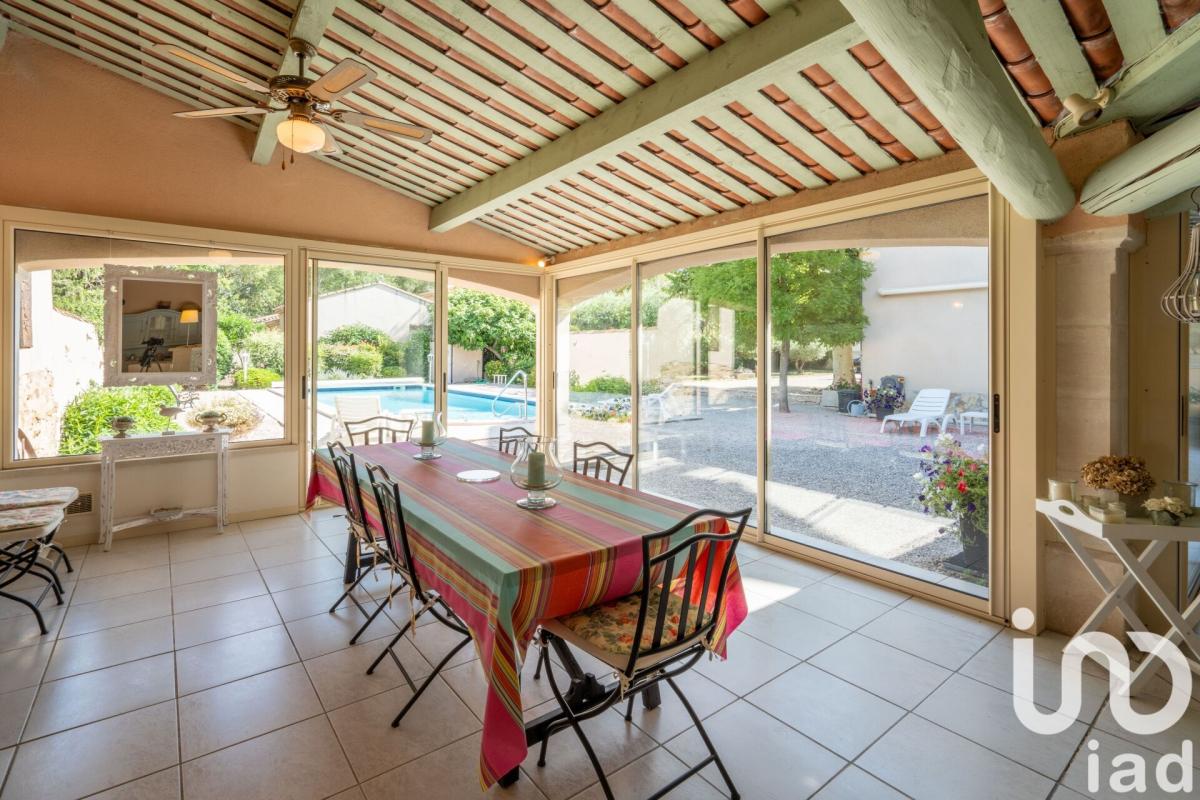 Maison 10 Pièce(s) Saint-Saturnin-lès-Avignon - Photo 13