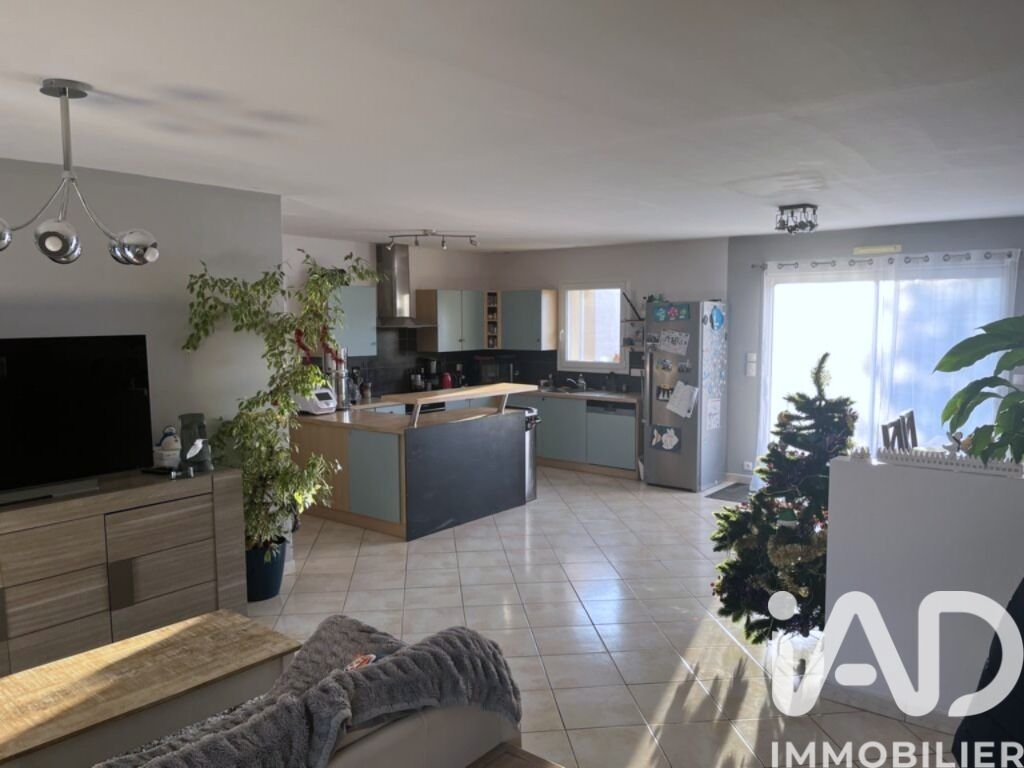 Maison 6 Pièce(s) Machecoul-Saint-Même - Photo 2
