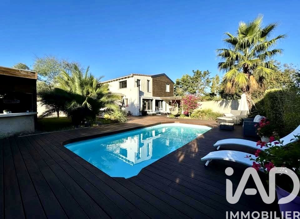 Villa 6 Pièce(s) Lattes