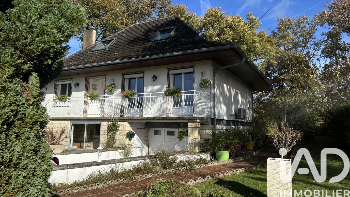 Maison traditionnelle 5 Pièce(s) Nargis