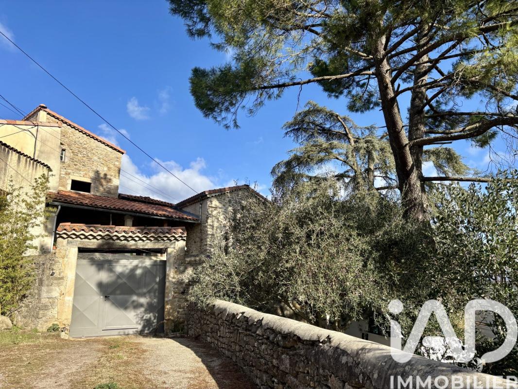 Maison 8 Pièce(s) Saint-Étienne-de-Fontbellon - Photo 8