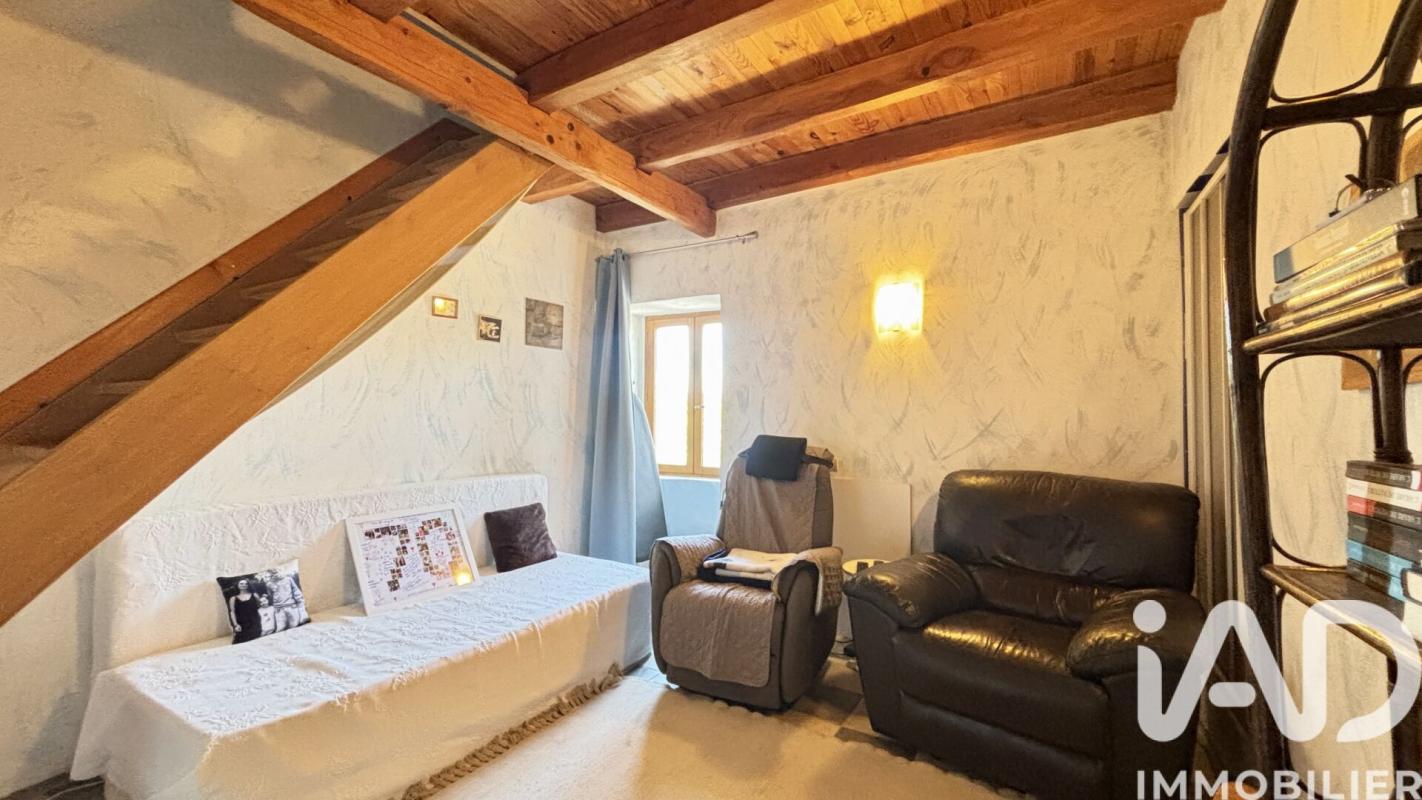 Maison 8 Pièce(s) Saint-Étienne-de-Fontbellon - Photo 14