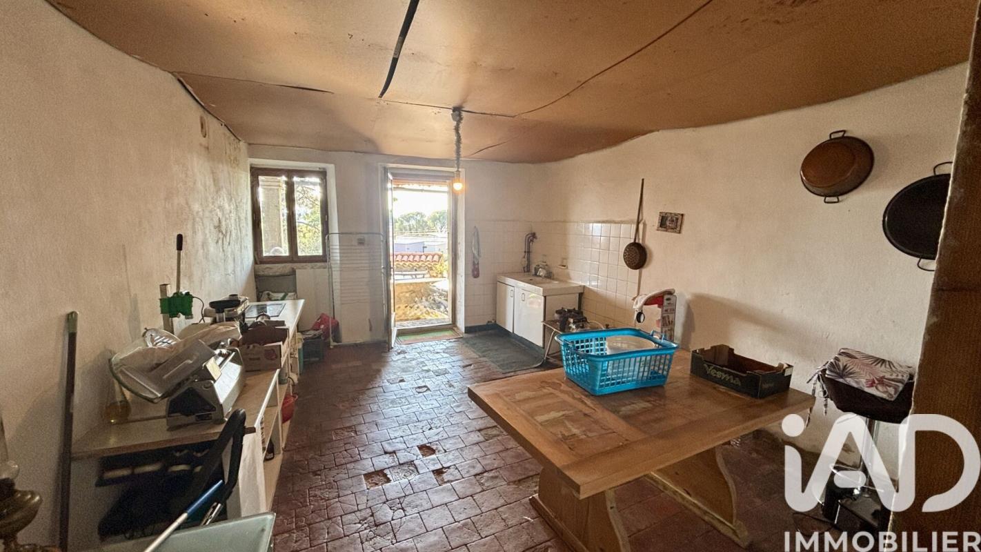 Maison 8 Pièce(s) Saint-Étienne-de-Fontbellon - Photo 20