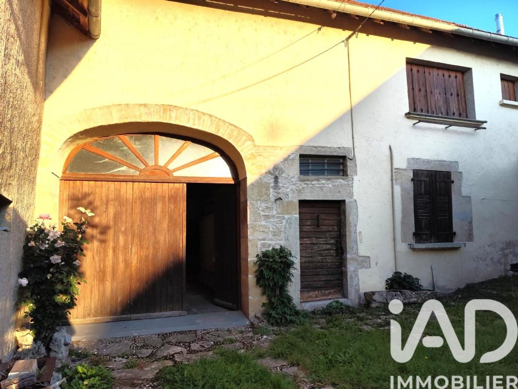 Maison 5 Pièce(s) Scey-sur-Saône-et-Saint-Albin - Photo 1