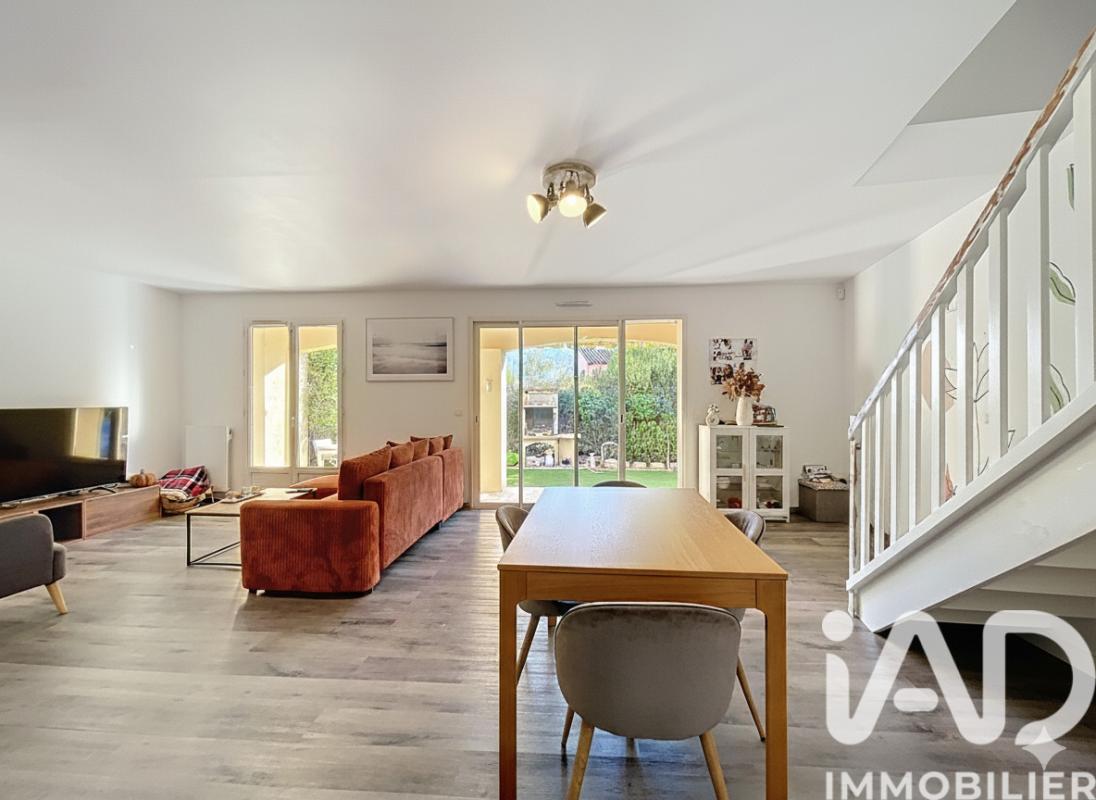 Maison 4 Pièce(s) Roquebrune-sur-Argens