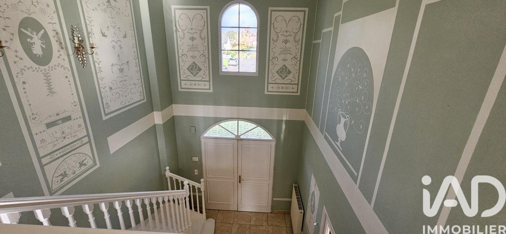 Maison traditionnelle 7 Pièce(s) Treillières