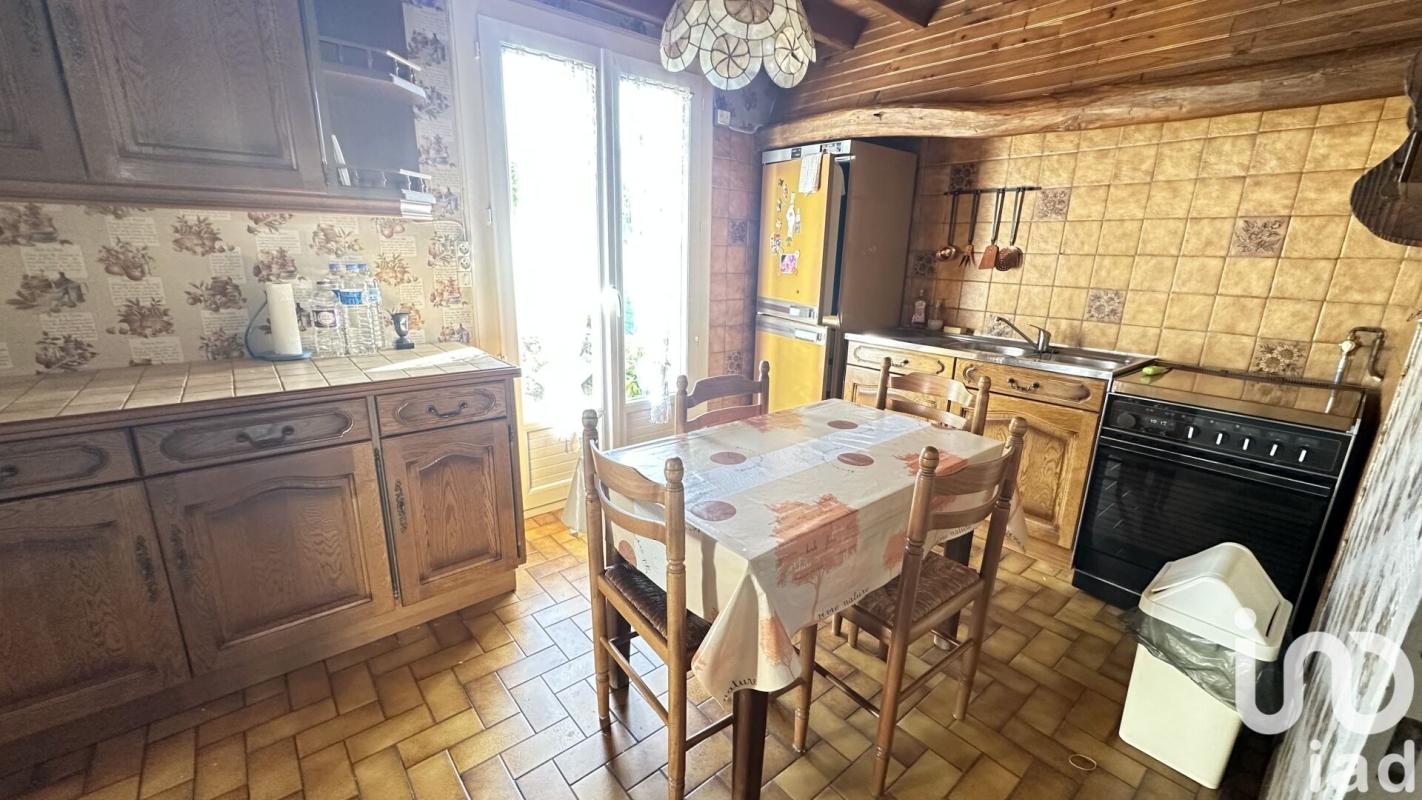 Maison 4 Pièce(s) Saint-Pierre-lès-Nemours - Photo 4