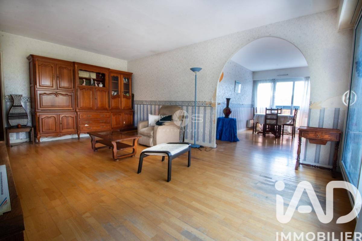 Appartement 4 Pièce(s) Roissy-en-Brie