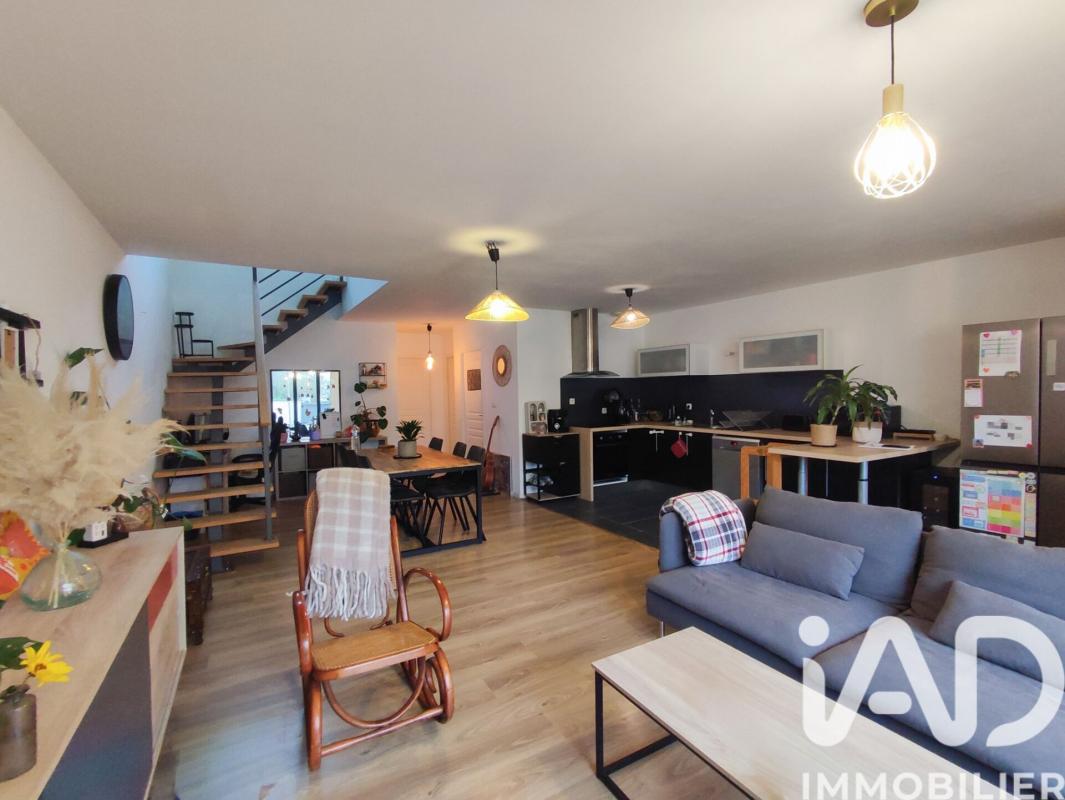 Maison 4 Pièce(s) La Riche