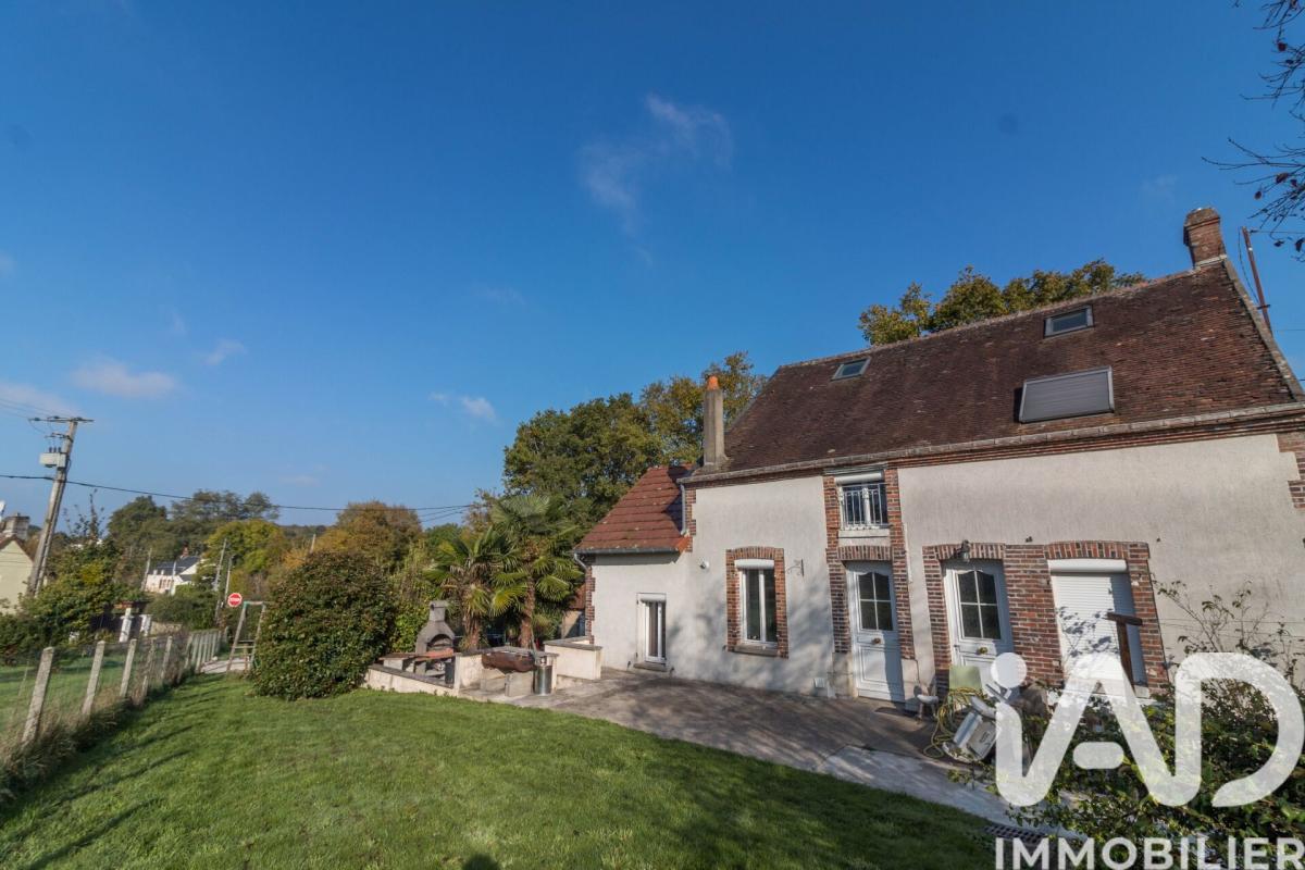 Maison de village 7 Pièce(s) Sainte-Geneviève-des-Bois