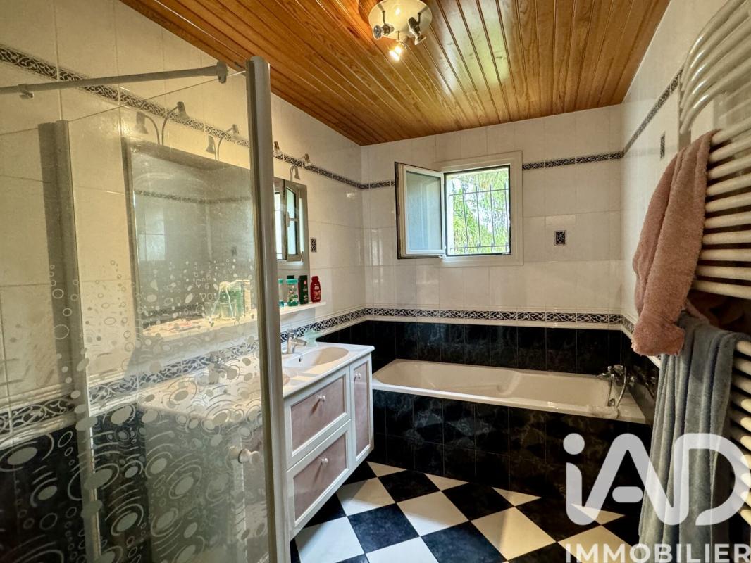 Maison 6 Pièce(s) Montboyer - Photo 5