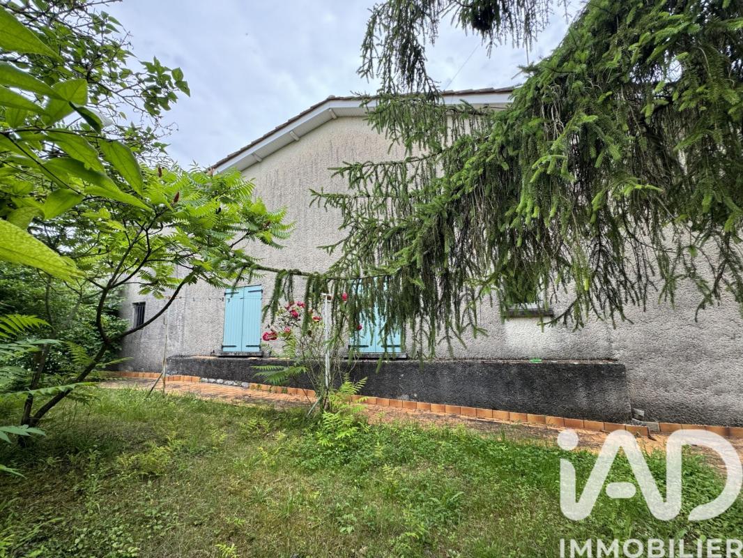 Maison 6 Pièce(s) Montboyer - Photo 12