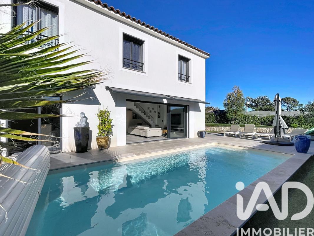 Maison traditionnelle 5 Pièce(s) Bagnols-en-Forêt