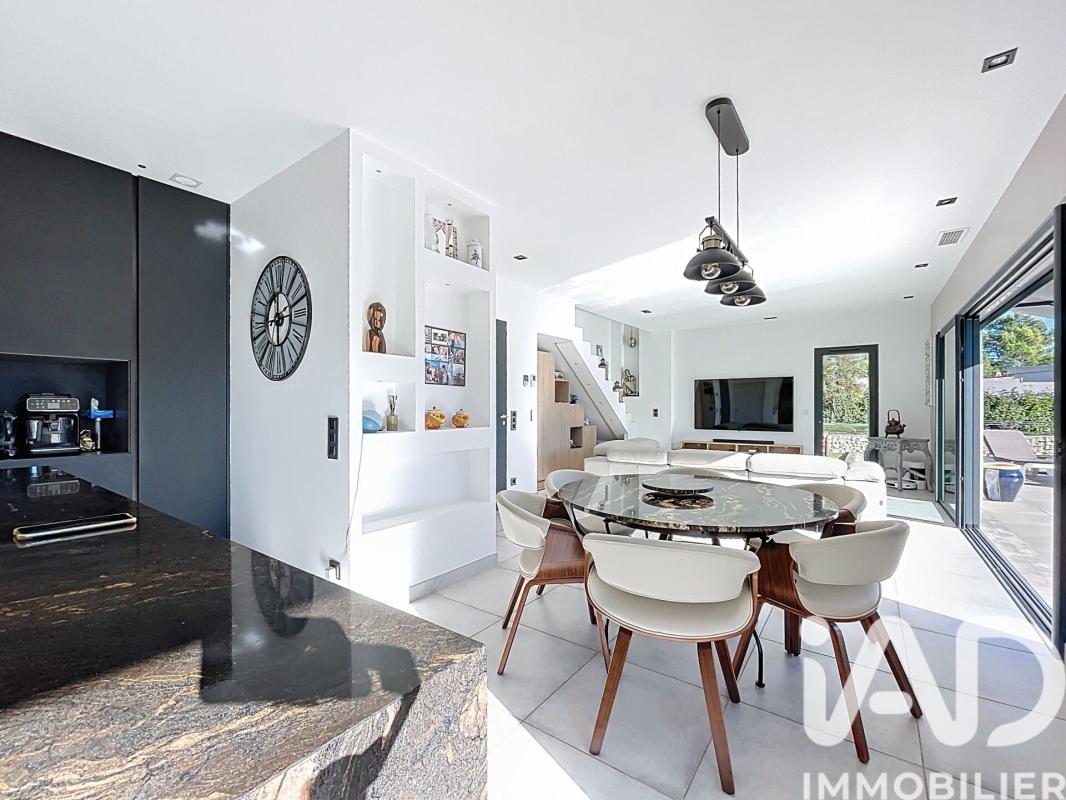 Maison traditionnelle 5 Pièce(s) Bagnols-en-Forêt