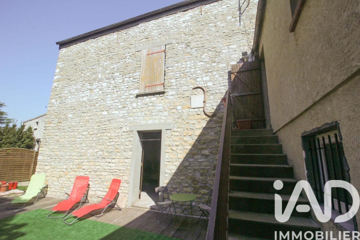 Maison de ville 4 Pièce(s) Follainville-Dennemont