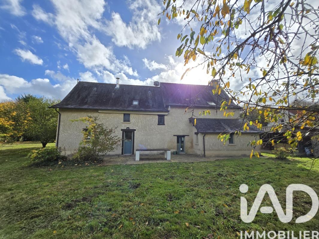 Maison longère 8 Pièce(s) Cesson-Sévigné