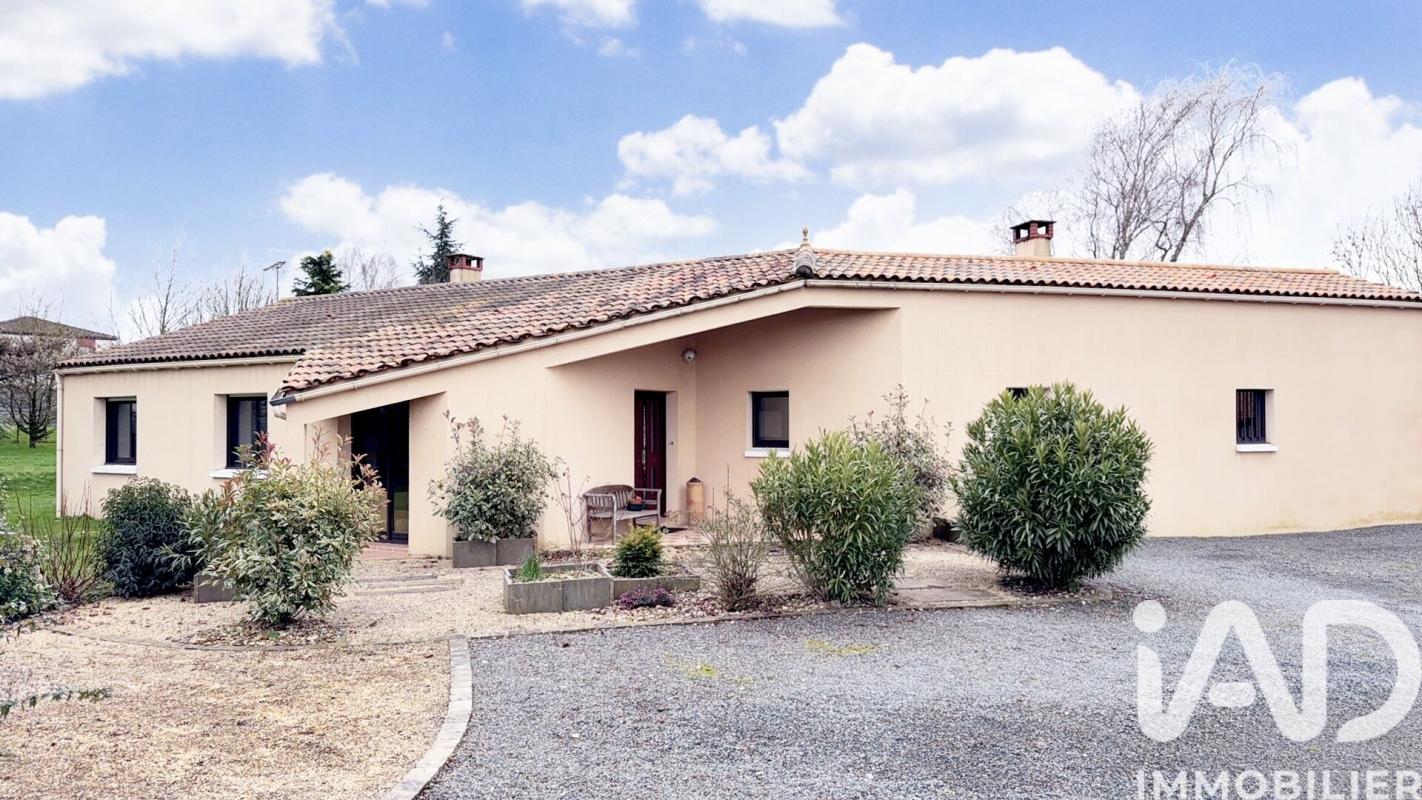 Maison de ville 6 Pièce(s) La Châtaigneraie