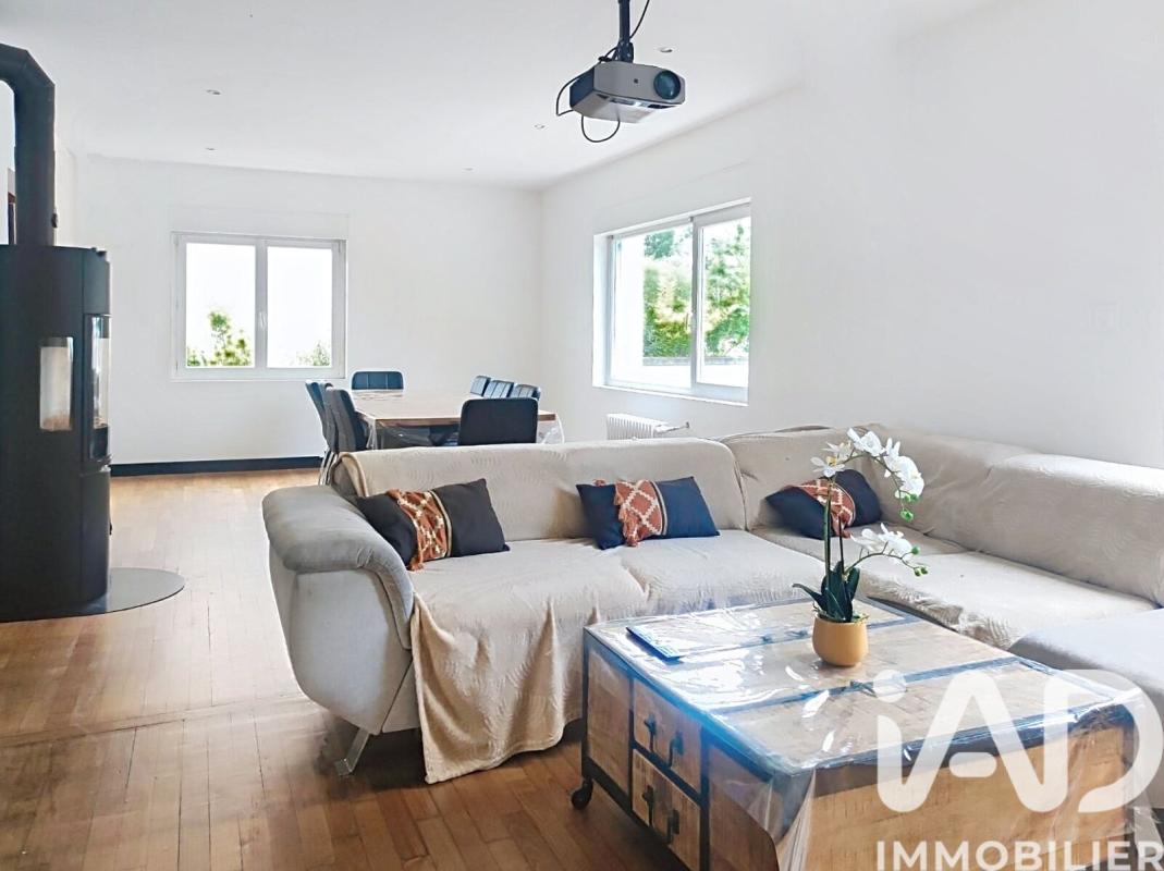 Maison traditionnelle 7 Pièce(s) Vallons-de-l'Erdre