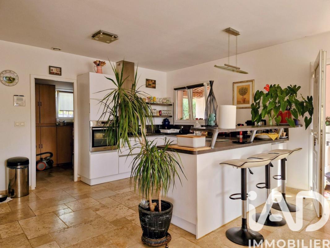 Maison traditionnelle 5 Pièce(s) Saint-Paul-en-Forêt