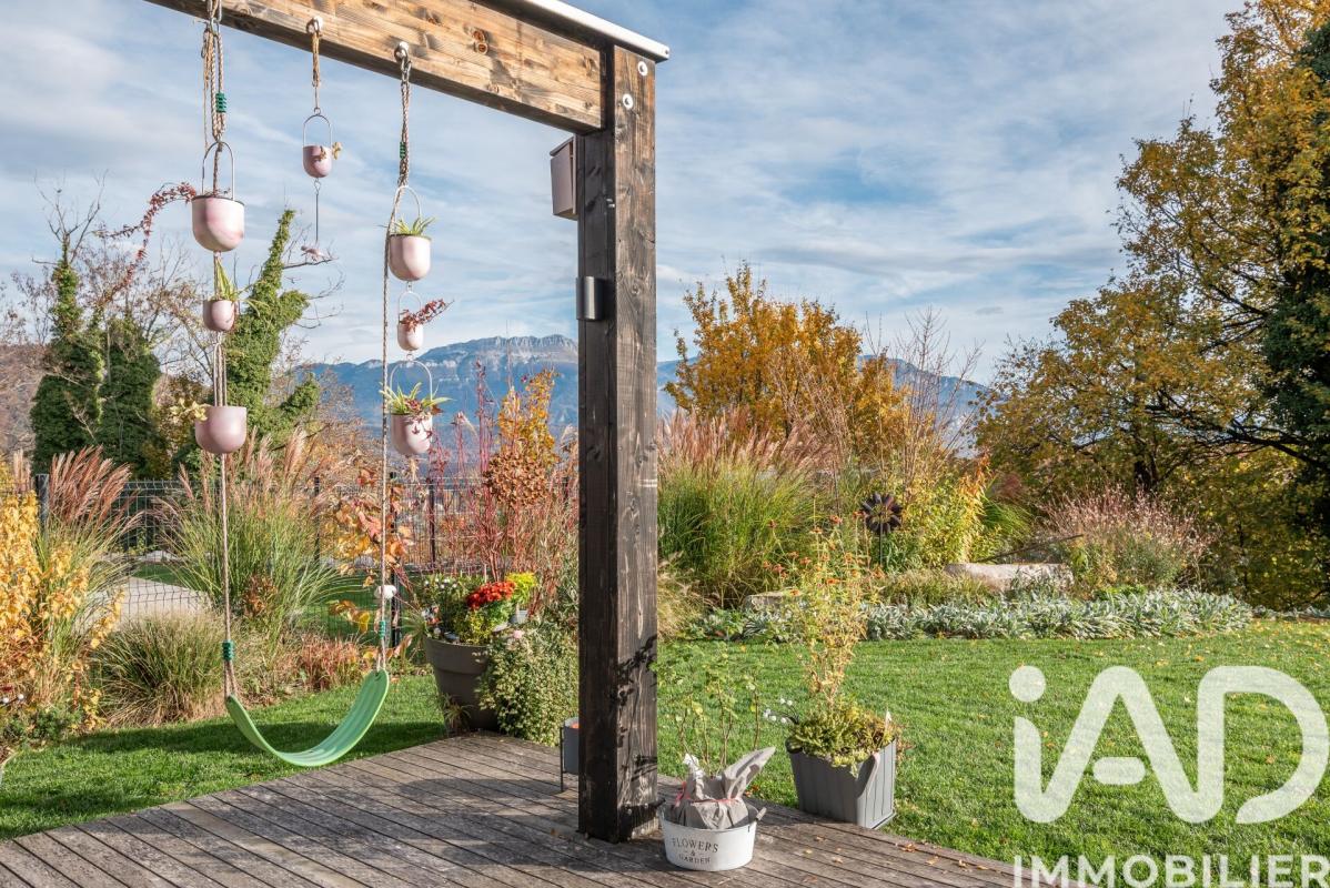 Maison 8 Pièce(s) Voiron