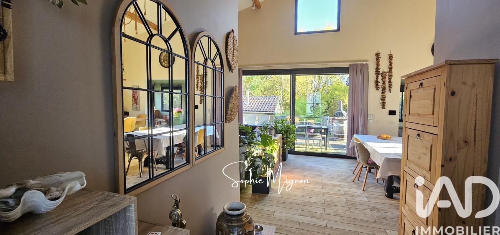 Maison traditionnelle 5 Pièce(s) Parentis-en-Born