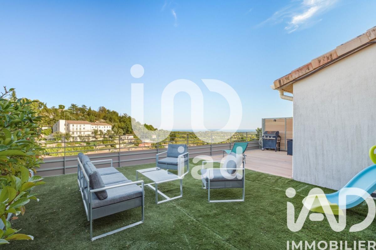 Appartement 3 Pièce(s) Châteauneuf-Grasse