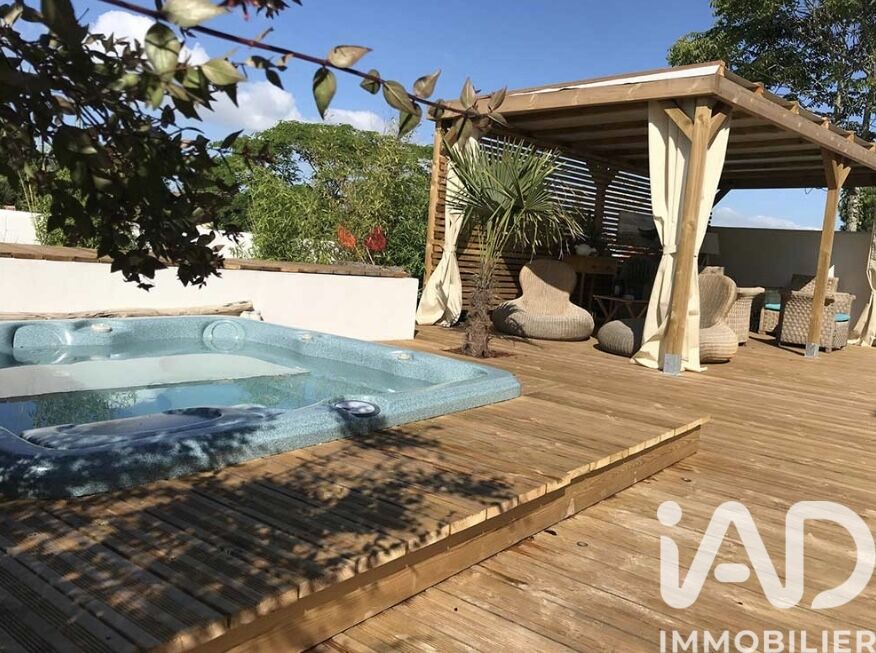 Villa 5 Pièce(s) Le Grand-Village-Plage