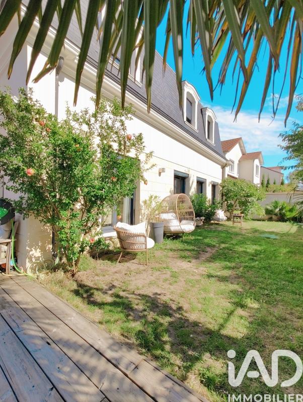 Demeure 6 Pièce(s) Carrières-sur-Seine