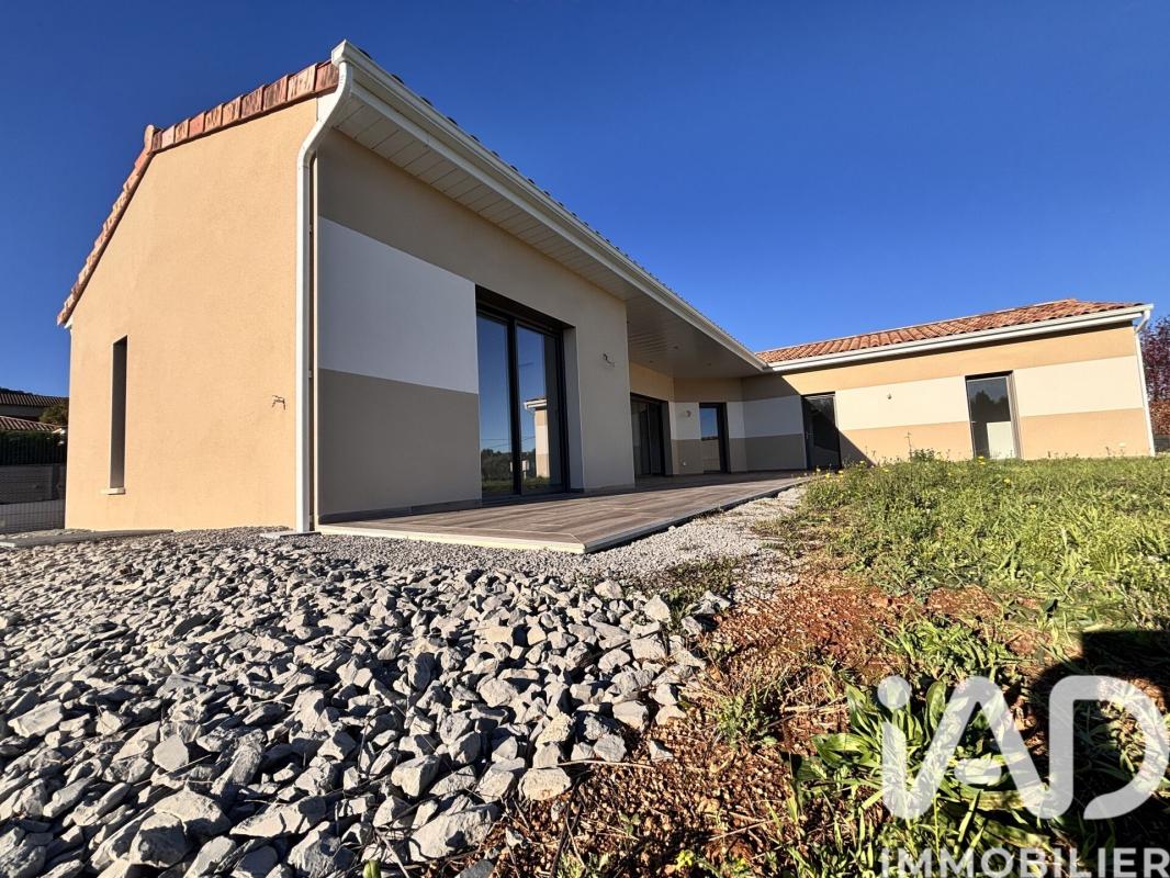 Maison traditionnelle 5 Pièce(s) Joyeuse