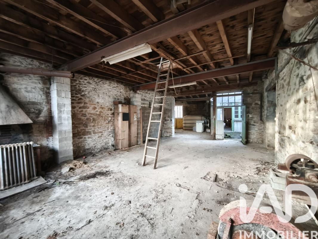 Maison 9 Pièce(s) Saint-Maurice-la-Souterraine - Photo 9