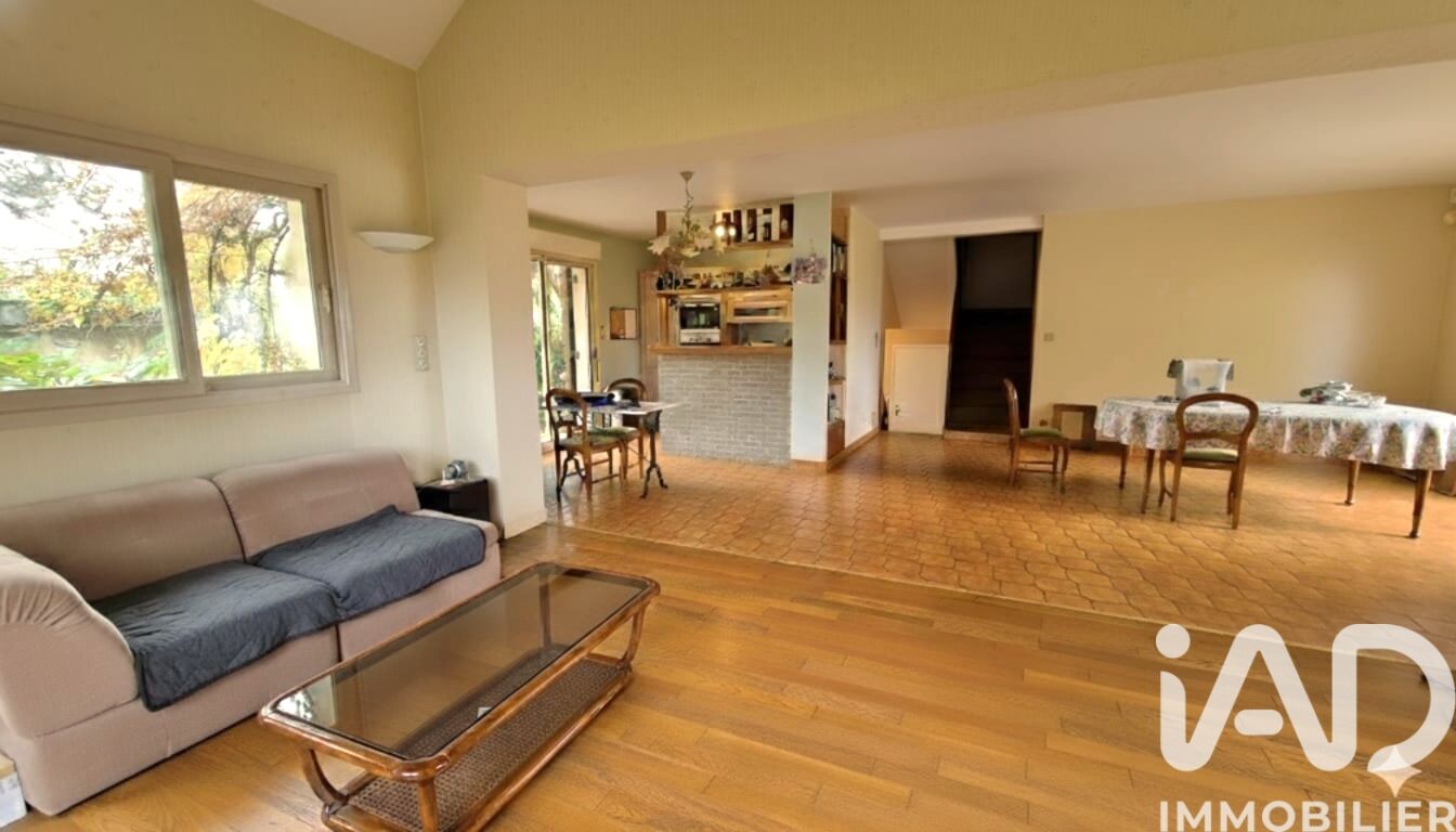 Maison 6 Pièce(s) Joué-lès-Tours