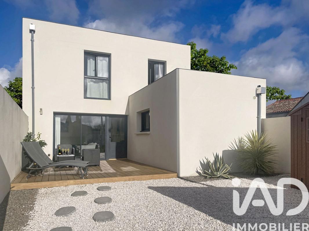 Maison 4 Pièce(s) Angliers