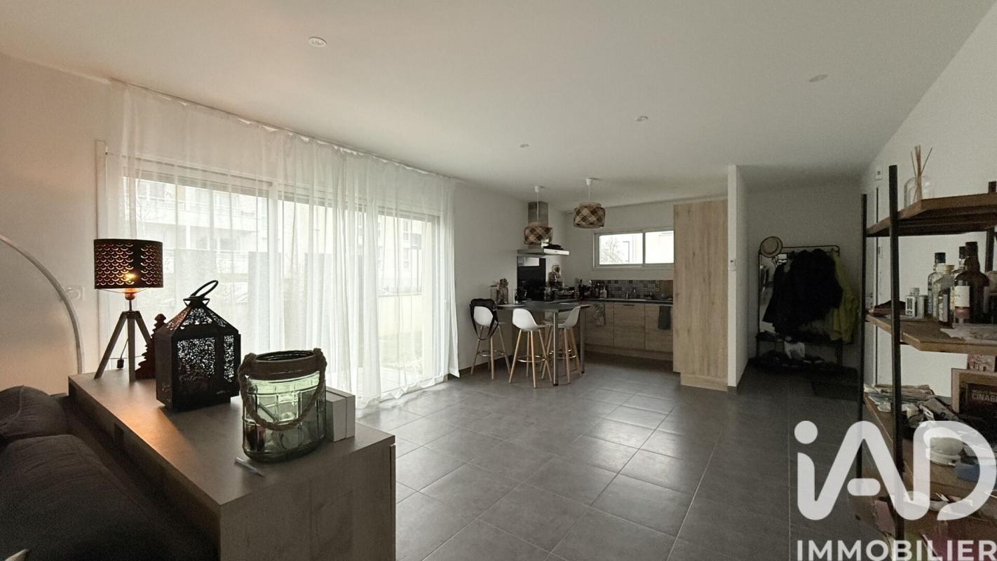 Maison 4 Pièce(s) Séné