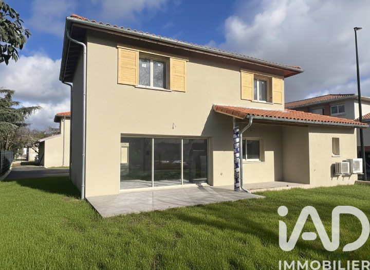 Maison 4 Pièce(s) Saubens