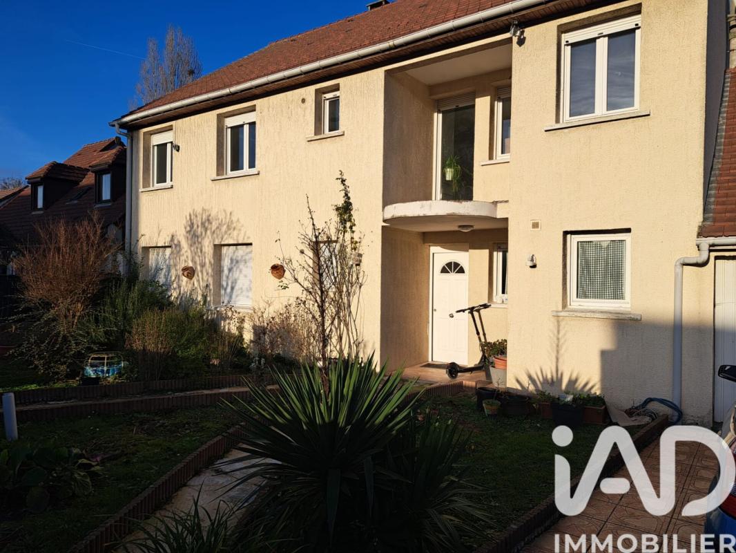 Maison 8 Pièce(s) Dammartin-en-Goële