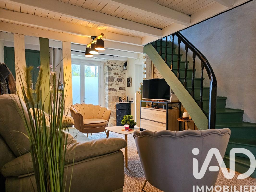 Maison 4 Pièce(s) Chéronnac