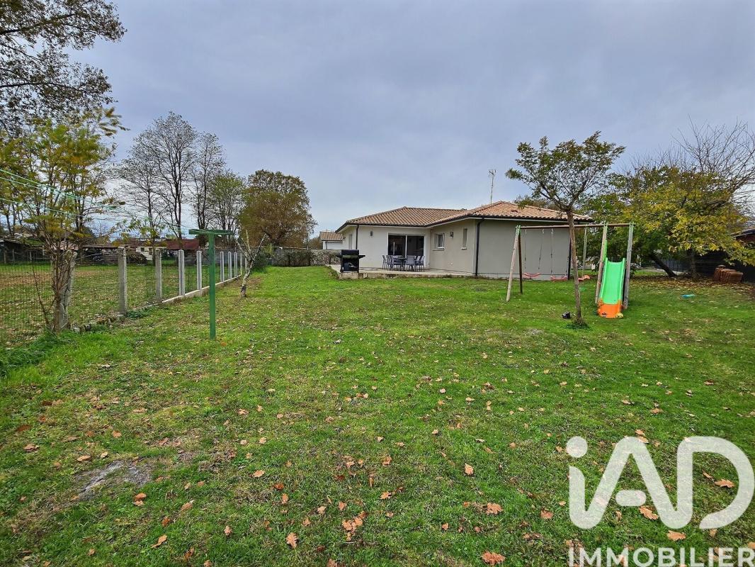 Maison 6 Pièce(s) Salles