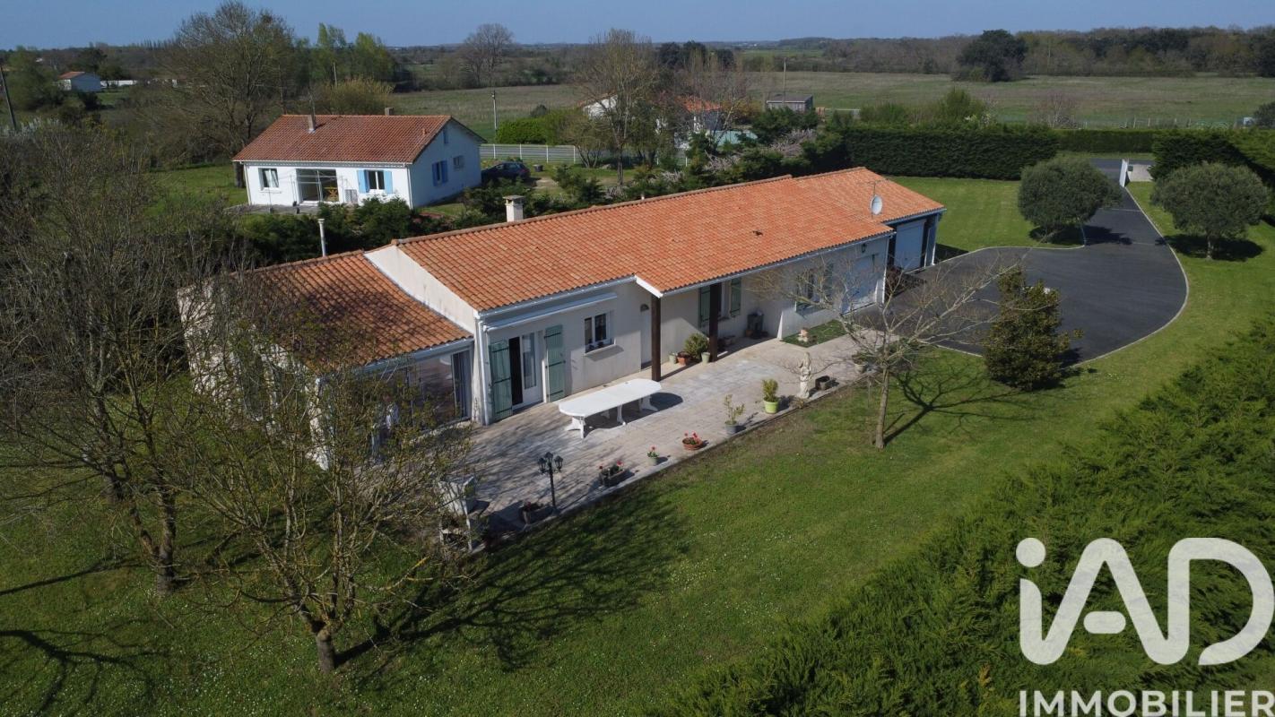 Maison 6 Pièce(s) Saujon