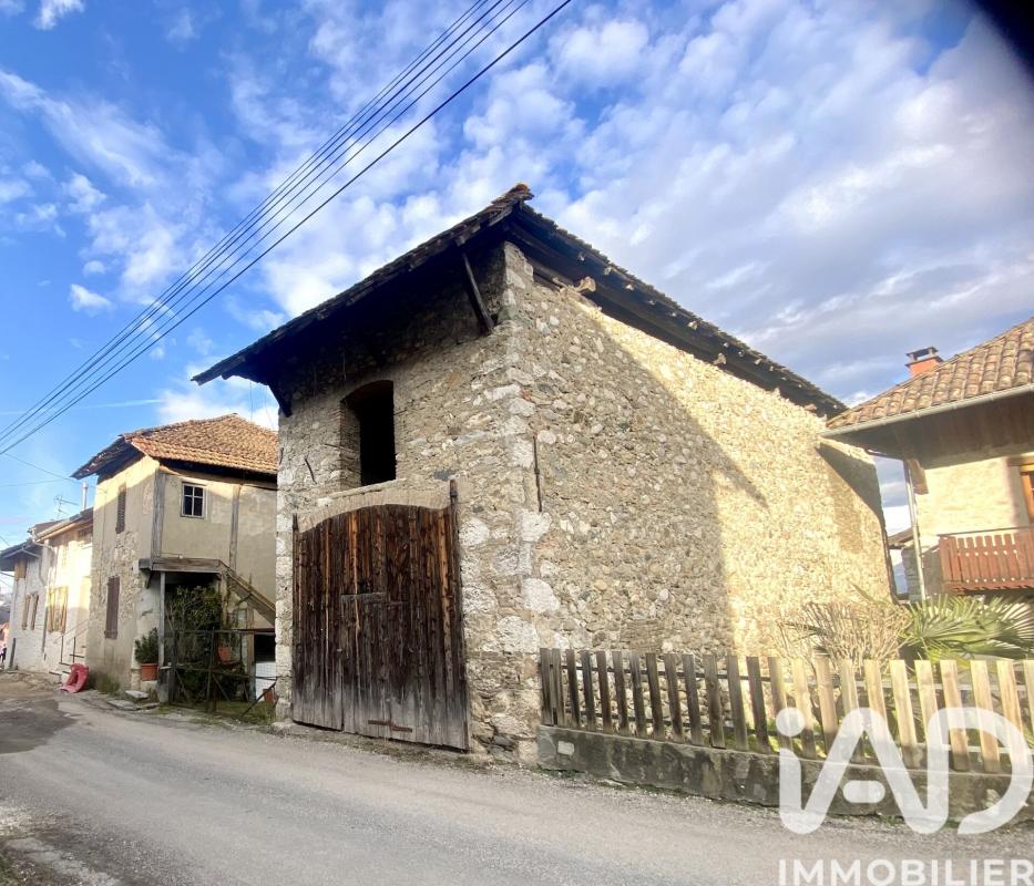 Maison 4 Pièce(s) Chapareillan - Photo 2