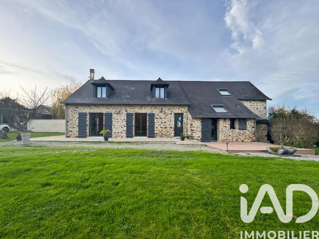 Maison longère 7 Pièce(s) L'Huisserie