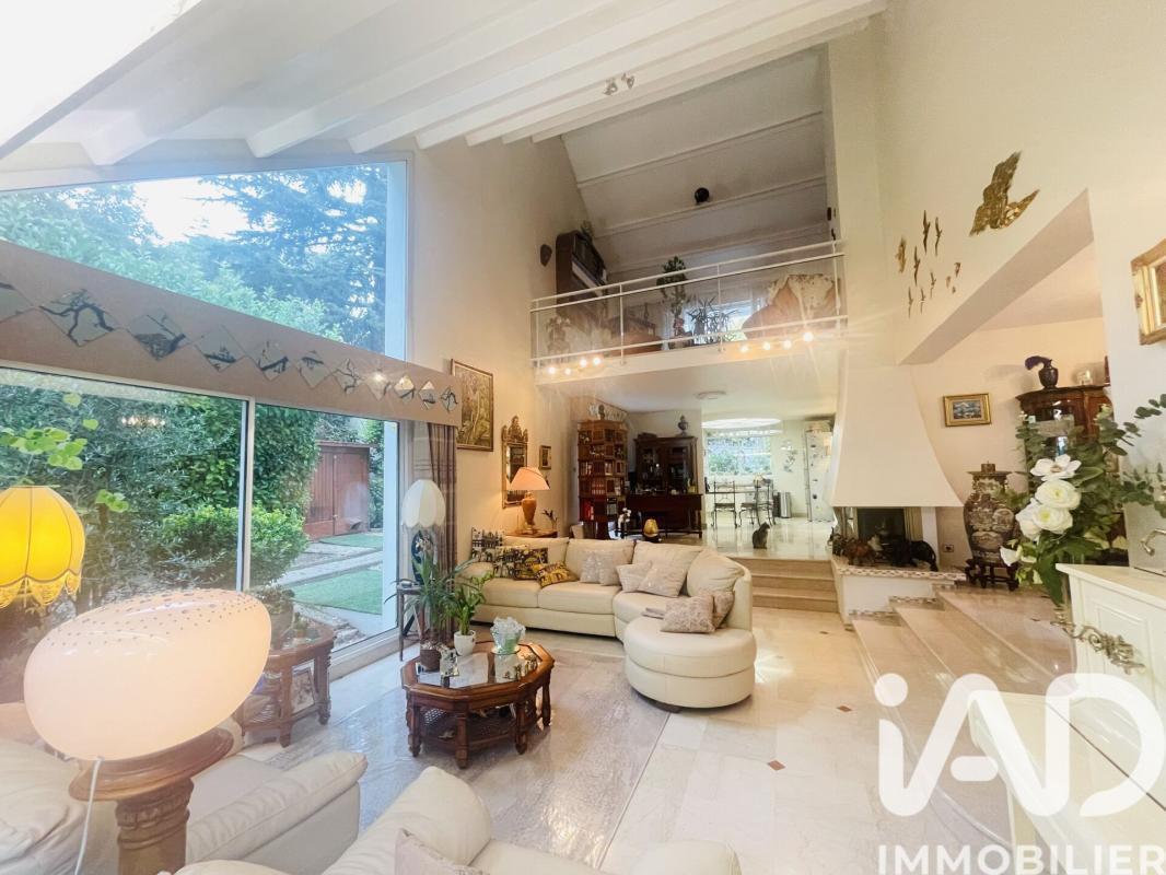 Maison 8 Pièce(s) Ablon-sur-Seine