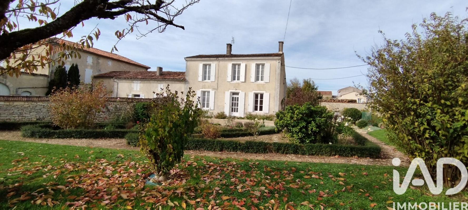 Maison 6 Pièce(s) Néré