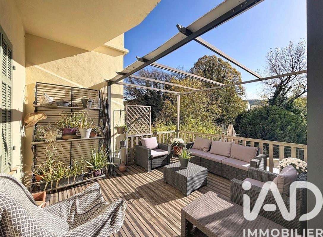 Maison de ville 7 Pièce(s) Saint-Zacharie