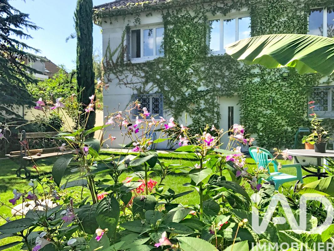 Maison 7 Pièce(s) Champigny-sur-Marne