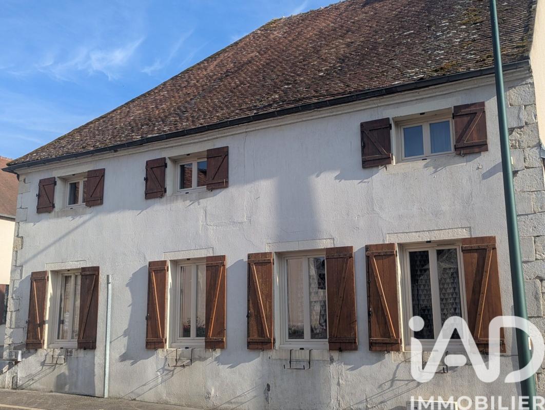 Maison de village 10 Pièce(s) Batilly-en-Puisaye